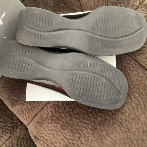 Berne Mev Black Wedge Shoes, Size 7 - Picture 8 of 9